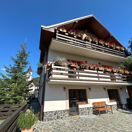 Mýto pod Ďumbierom Holiday Home Skalka מראה חיצוני תמונה