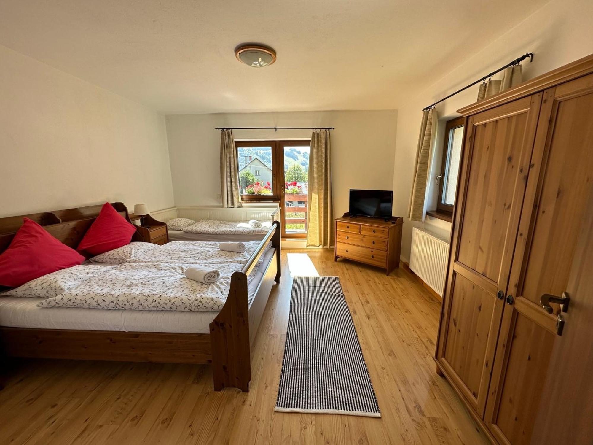 Mýto pod Ďumbierom Holiday Home Skalka מראה חיצוני תמונה