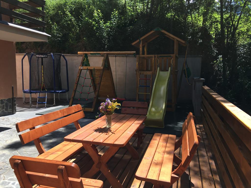 Mýto pod Ďumbierom Holiday Home Skalka מראה חיצוני תמונה