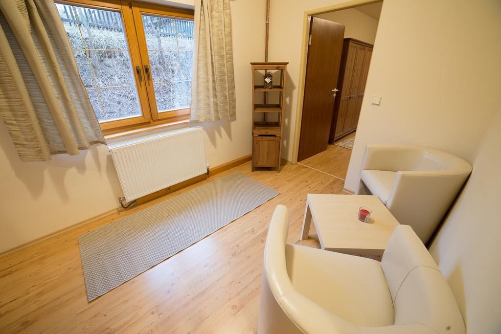 Mýto pod Ďumbierom Holiday Home Skalka מראה חיצוני תמונה