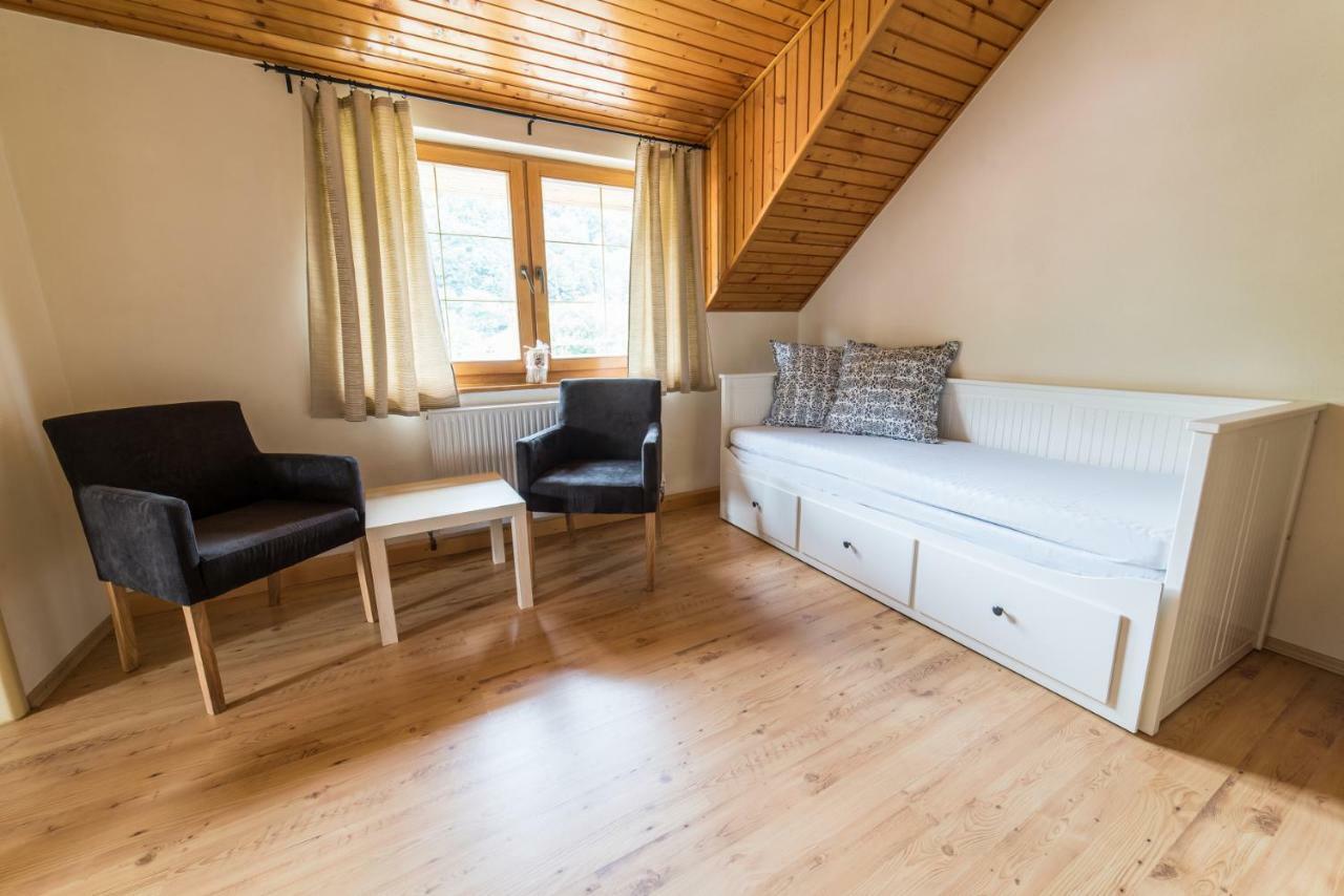 Mýto pod Ďumbierom Holiday Home Skalka מראה חיצוני תמונה